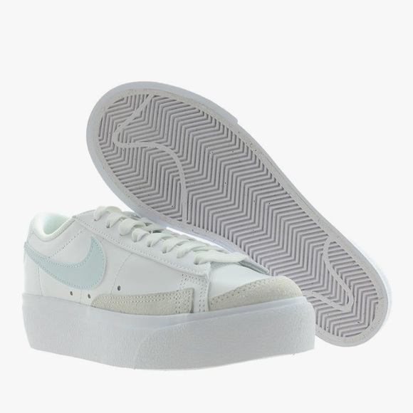 Nike Women's Blazer low platform sneakers size US 9 - Picture 2 of 14